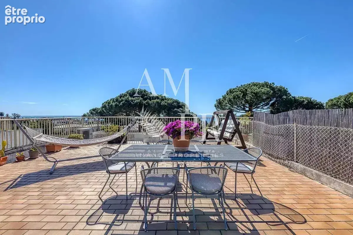 Cannes croix des gardes tres bel appartement avec toit-terrasse et vue mer - photo 3