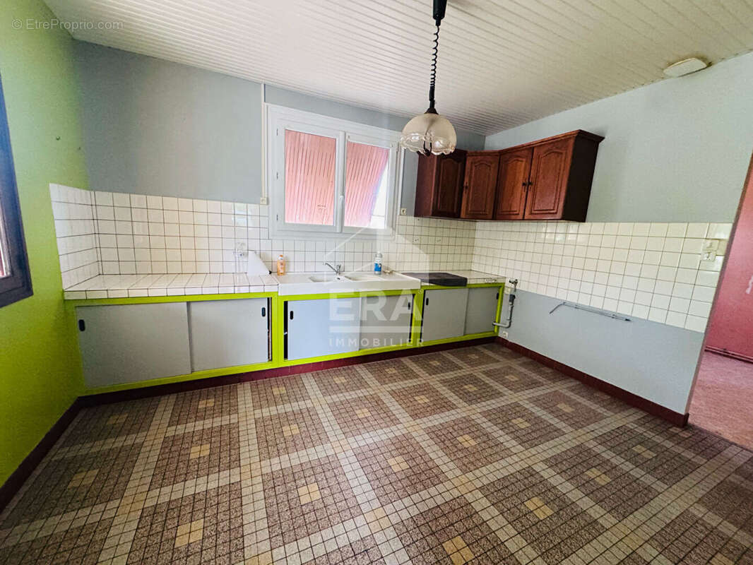 Maison 6 pièces dont 4 chambres à vendre à Berson - photo 4