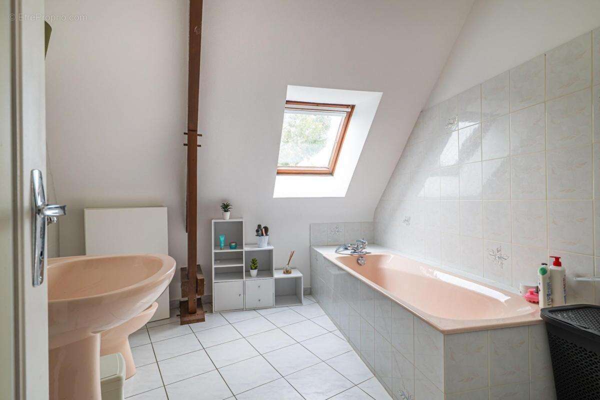 Maison à LA MILESSE