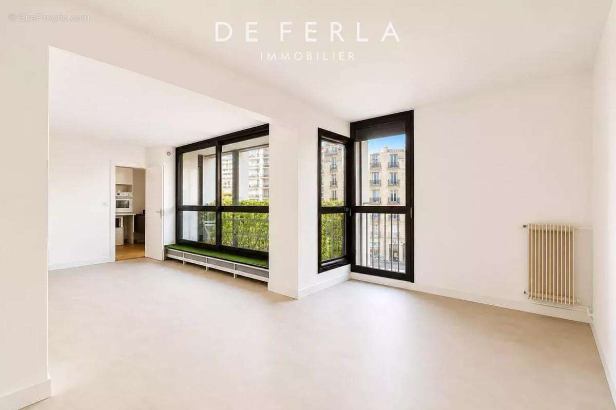 Appartement à PARIS-15E