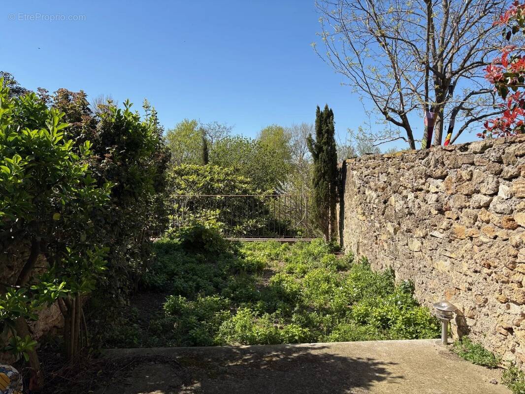 Maison à FERRALS-LES-CORBIERES