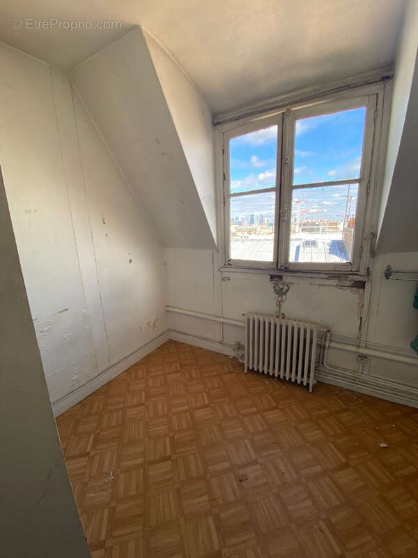 Chambre de service - Paris 16e - photo 4
