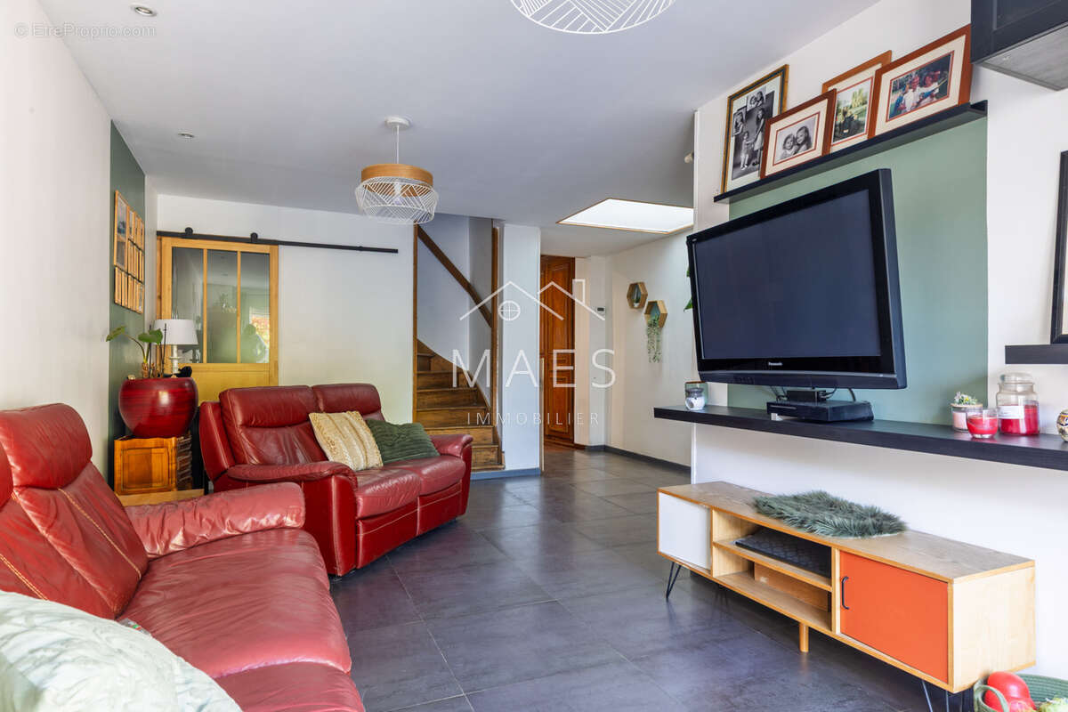 Maison à WAMBRECHIES