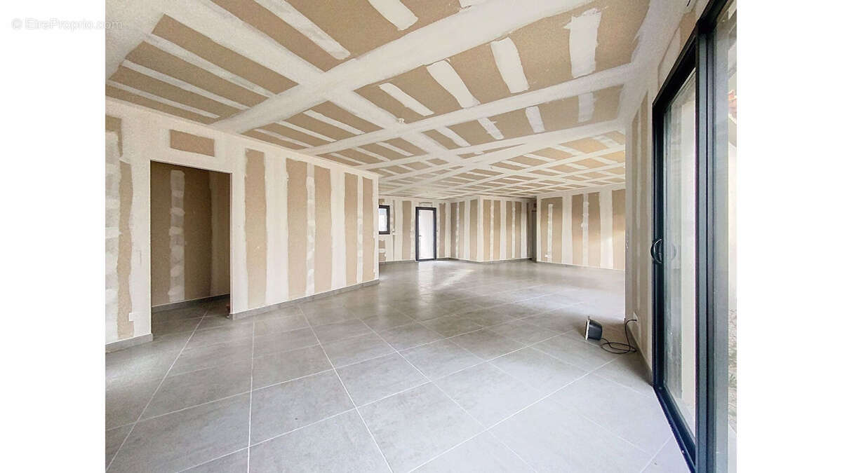 Maison à SEPTEMES-LES-VALLONS