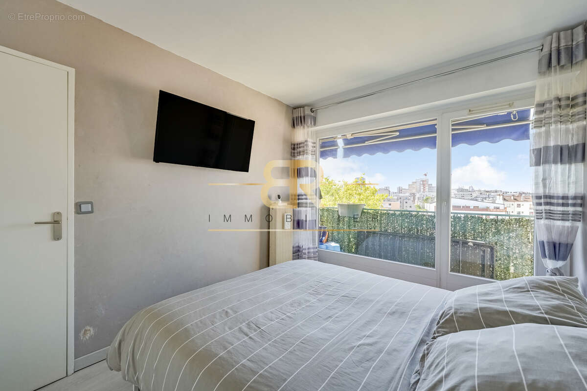 Appartement à AUBERVILLIERS