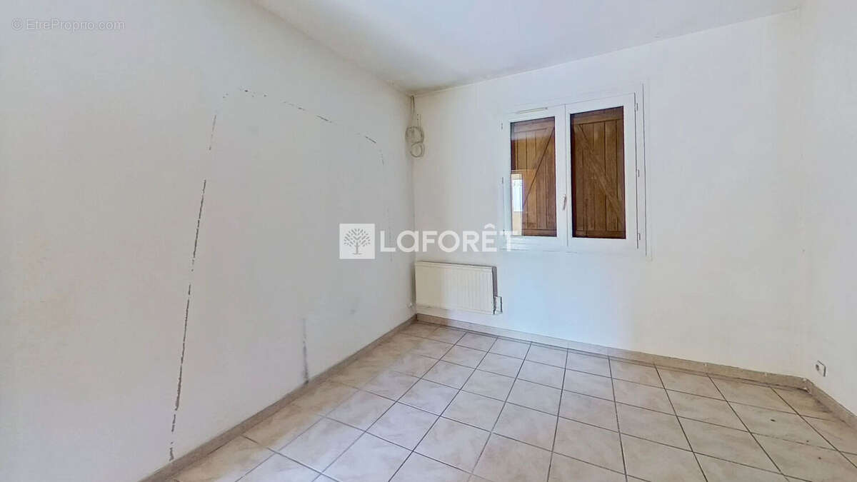 Maison à DECINES-CHARPIEU