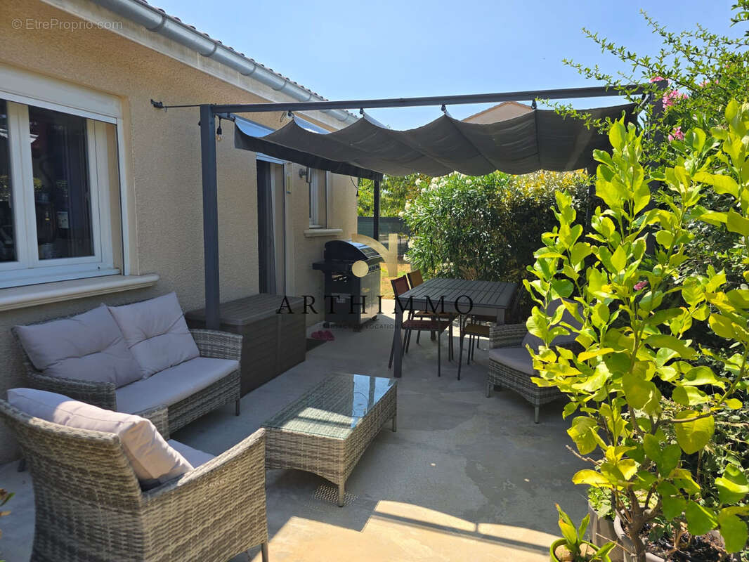 Maison 105 m² à Romans-Sur-Isere  - photo 3