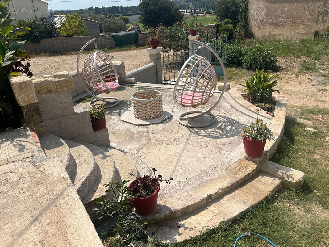 Maison à SAINT-GILLES