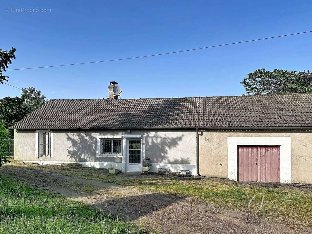 Maison à SAULIEU