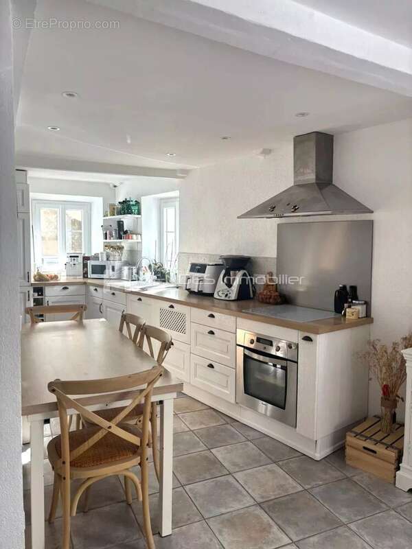 Appartement à LA TURBIE