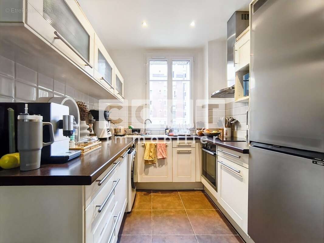 Appartement à ASNIERES-SUR-SEINE