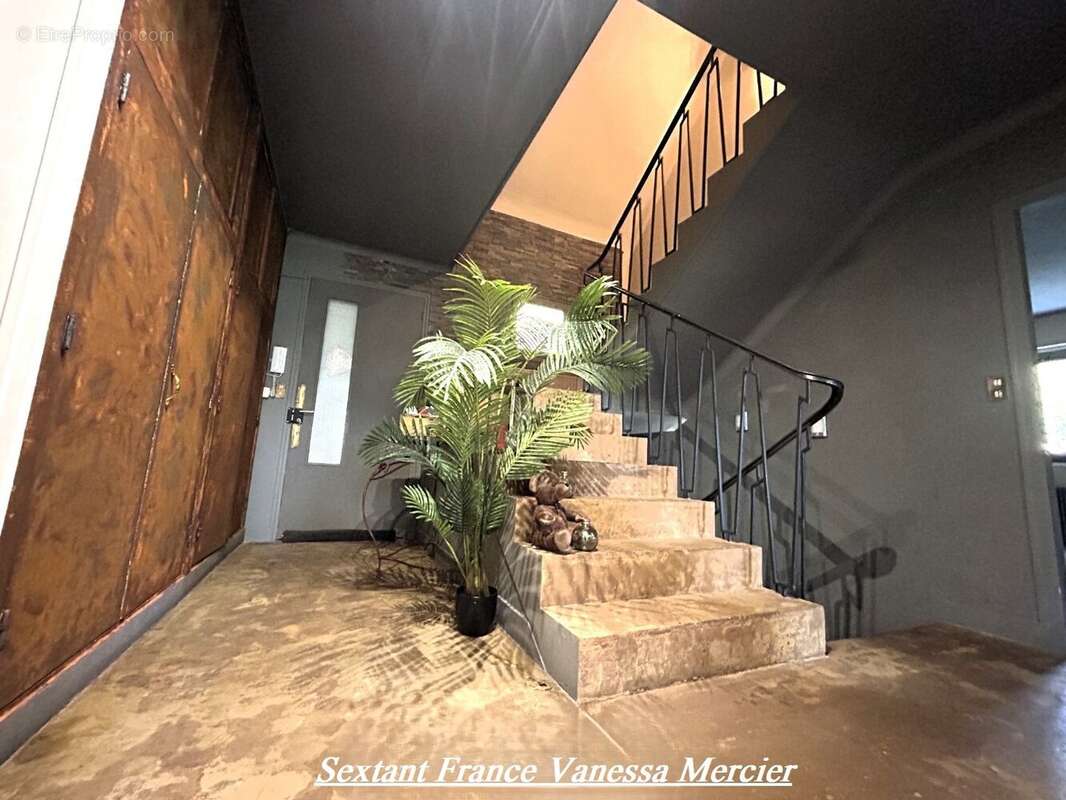 Belle propriété avec vue panoramique ! - photo 12