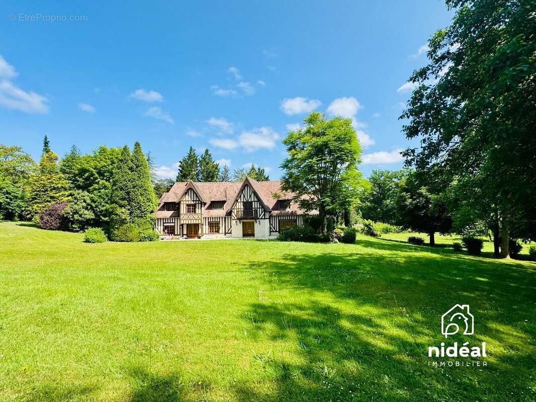 Maison 373 m² à Heudreville-Sur-Eure  - photo 2