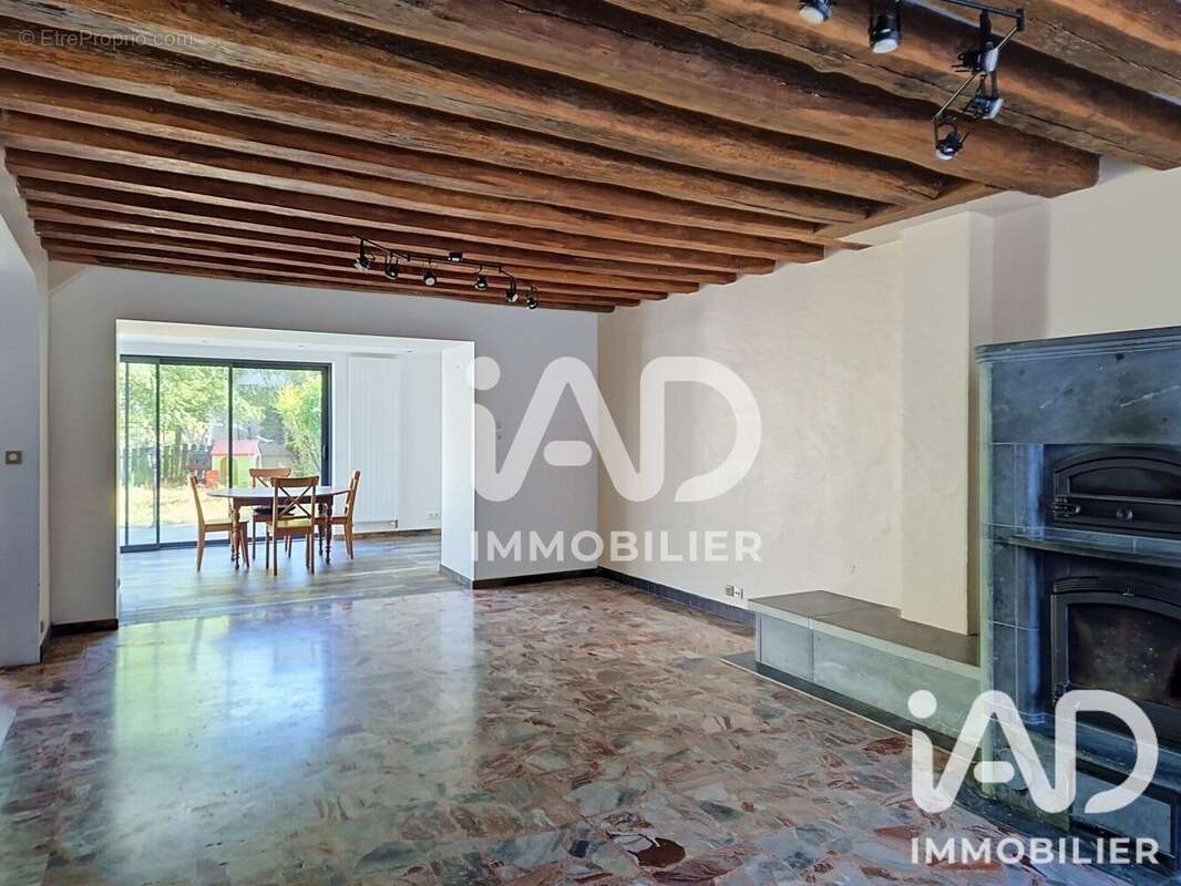 Maison 211 m² à Ozouer-Le-Voulgis  - photo 5