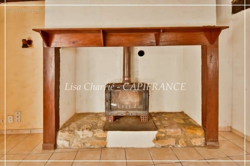 Maison à VIC-FEZENSAC