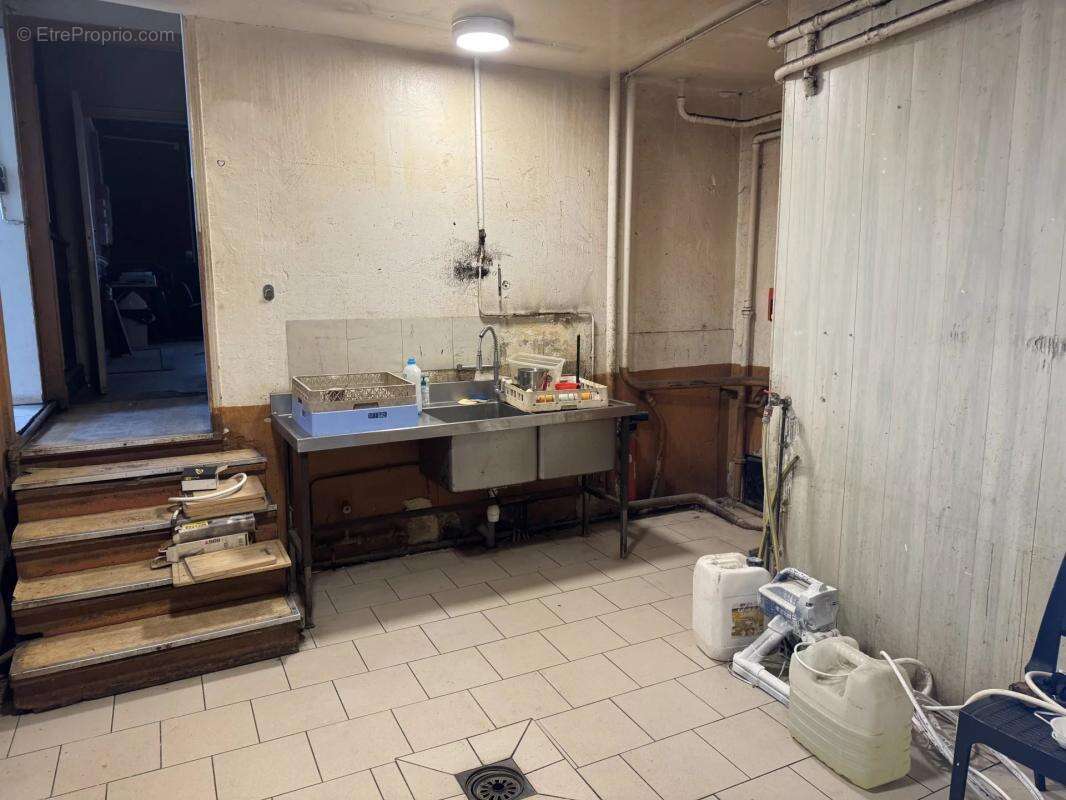 Maison à MONTLIEU-LA-GARDE