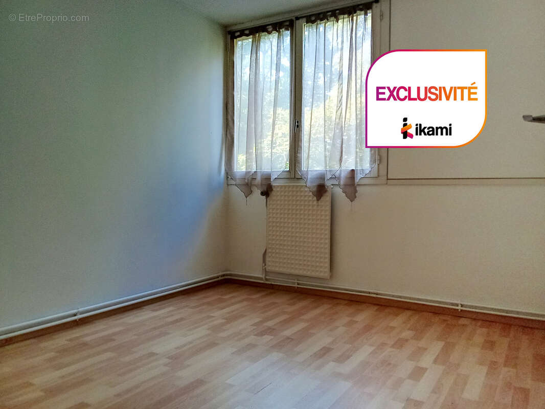 Appartement 5 pièces 104 m2 Grenoble    3 chambres, bureau, terrasse, garage -- 99 000 € HAI - photo 12