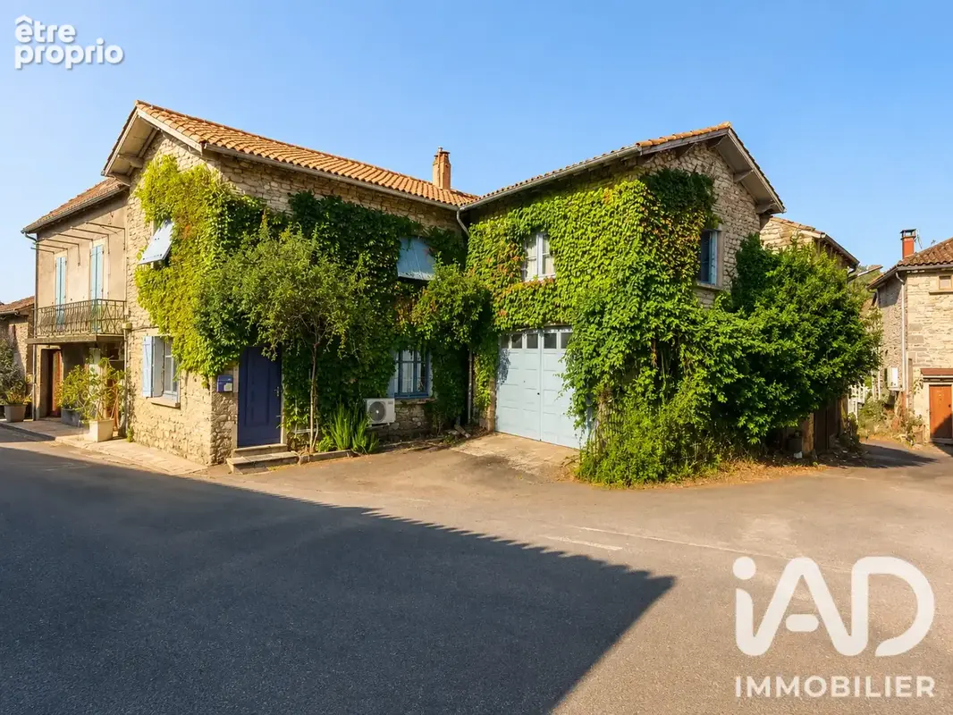 Photo 1 - Maison à FENEYROLS
