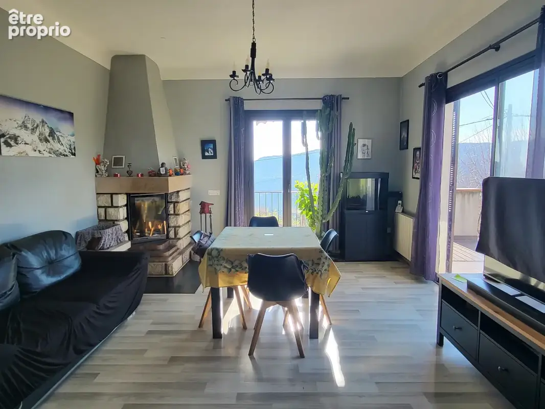 Appartement 4 pièces 86 m² à vendre à Berre-Les-Alpes (06390) - photo 3