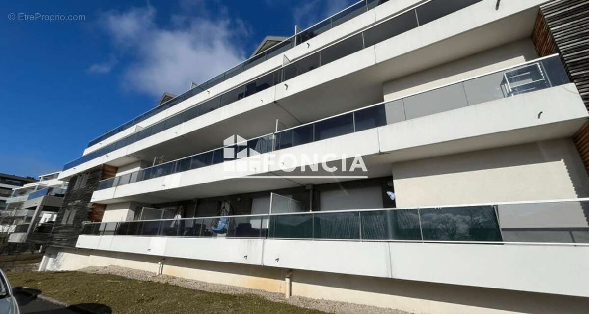 Appartement à VETRAZ-MONTHOUX