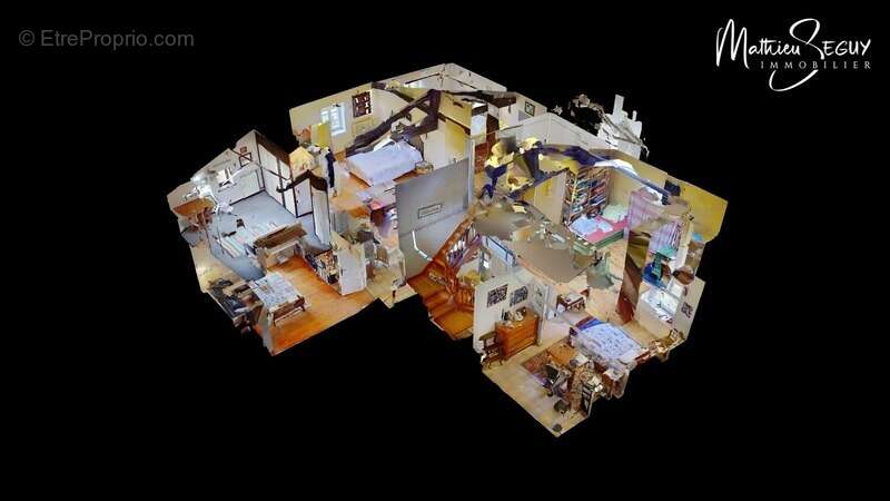 Maison à SAINT-MARTIN-EN-HAUT