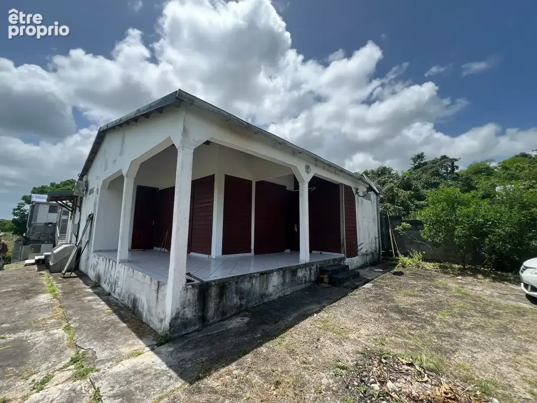 Photo Maison à Les Abymes au prix de 288 000€