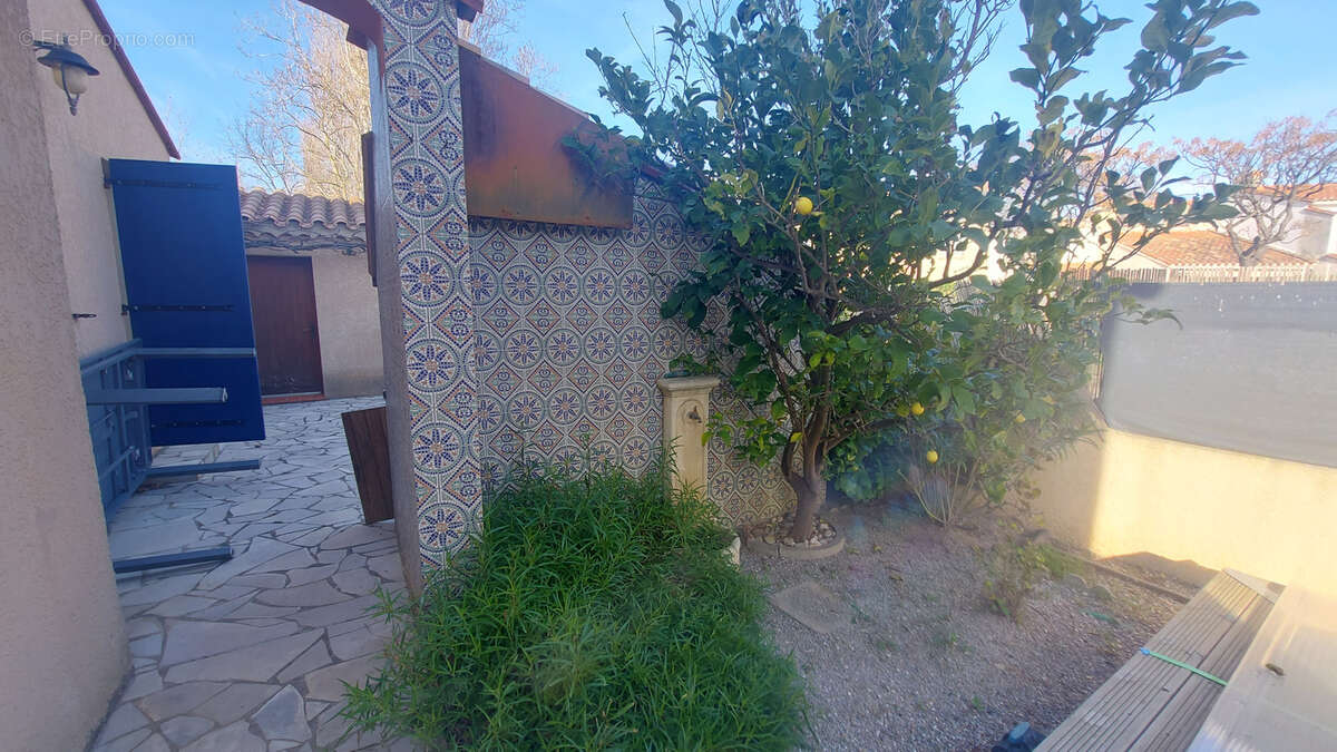 A Sainte Marie plage, villa individuelle à proximité de la plage avec garage - photo 22