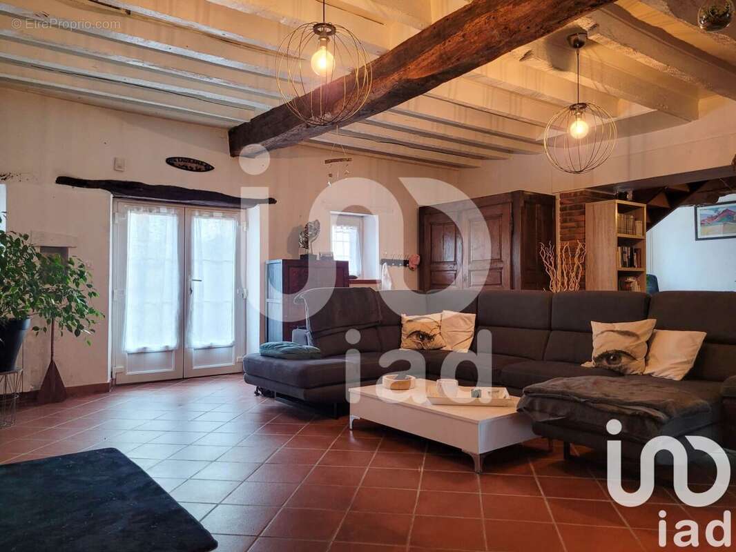 Photo 3 - Maison à DOMERAT