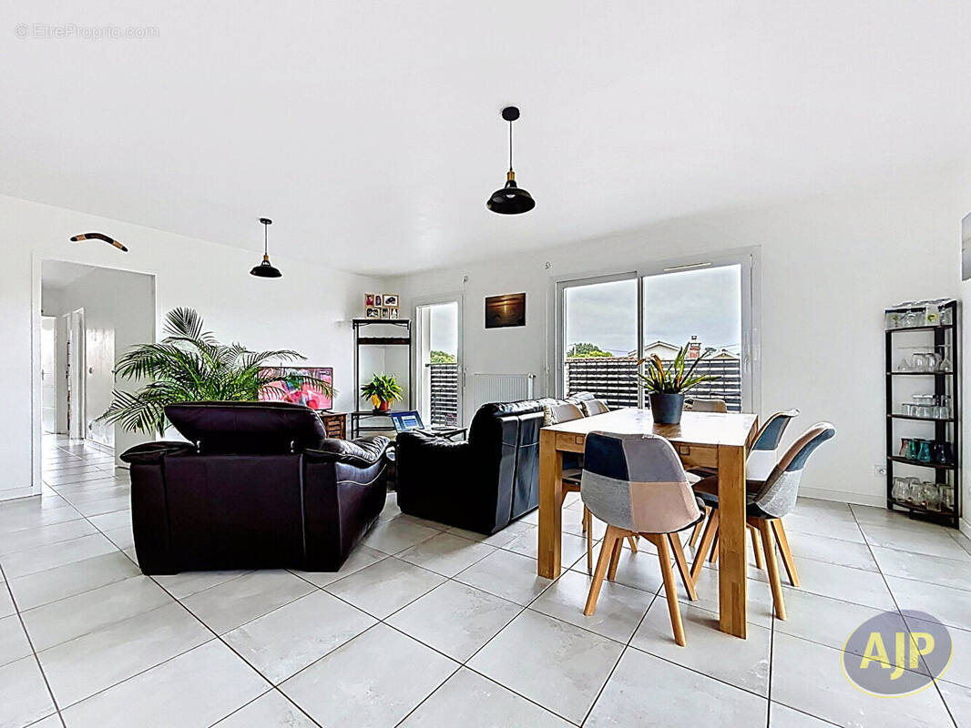 Appartement à AUDENGE