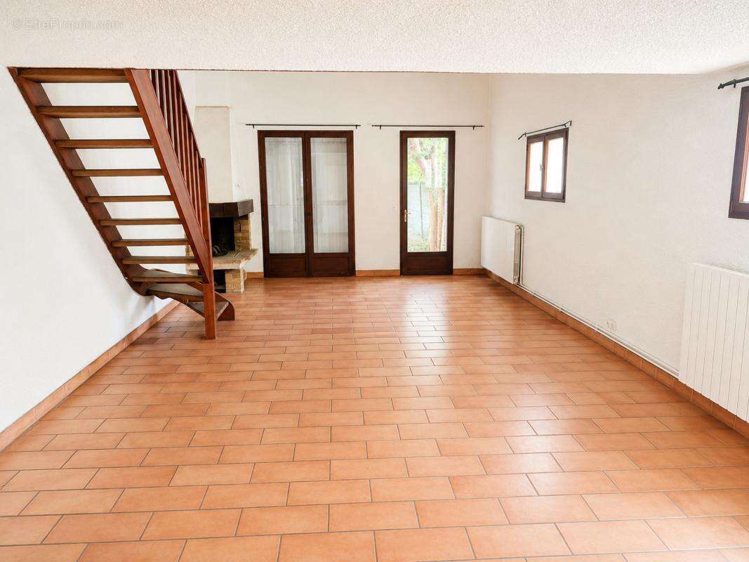 Maison 195 m² à Aix-En-Provence  - photo 6