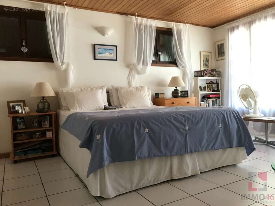 Maison à PRAYSSAC
