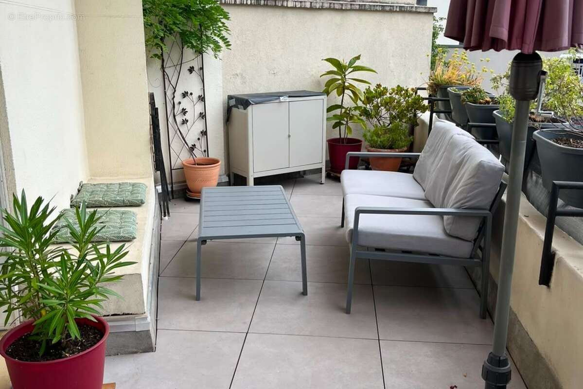 Appartement à SAINT-MAUR-DES-FOSSES