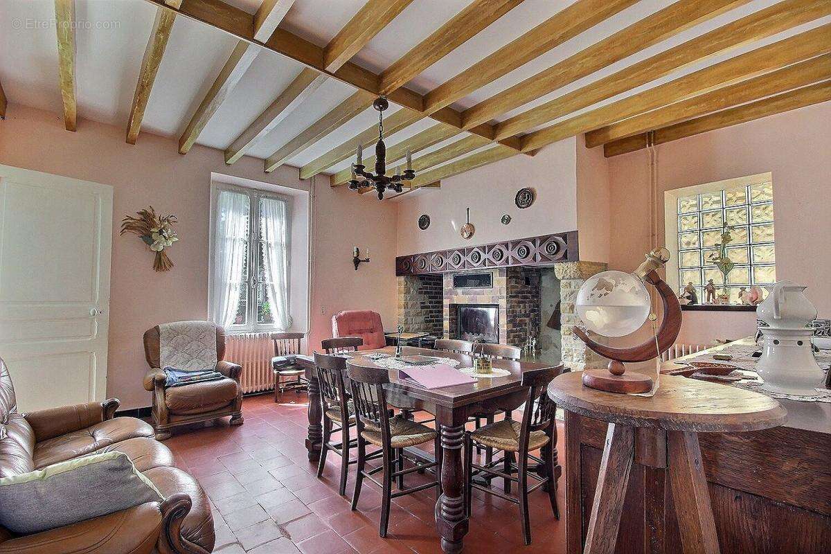 Maison à BEYRIE-EN-BEARN