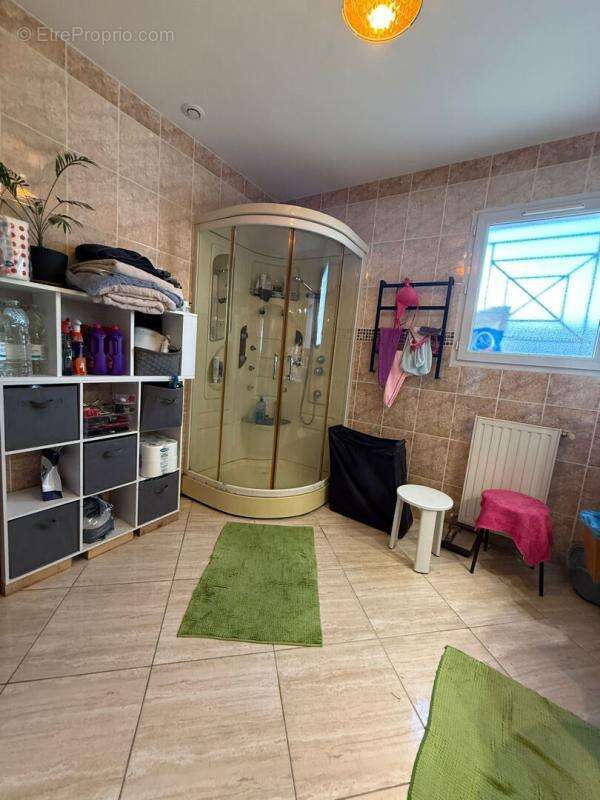 Maison à COULOUNIEIX-CHAMIERS