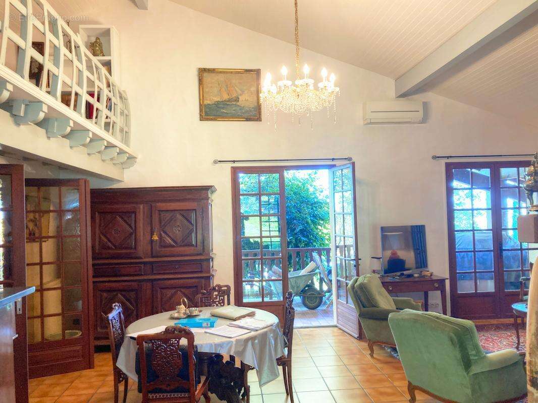 Maison à AIRE-SUR-L&#039;ADOUR