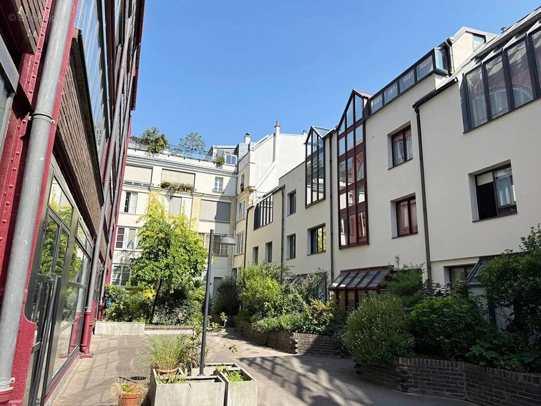 Appartement à PARIS-11E
