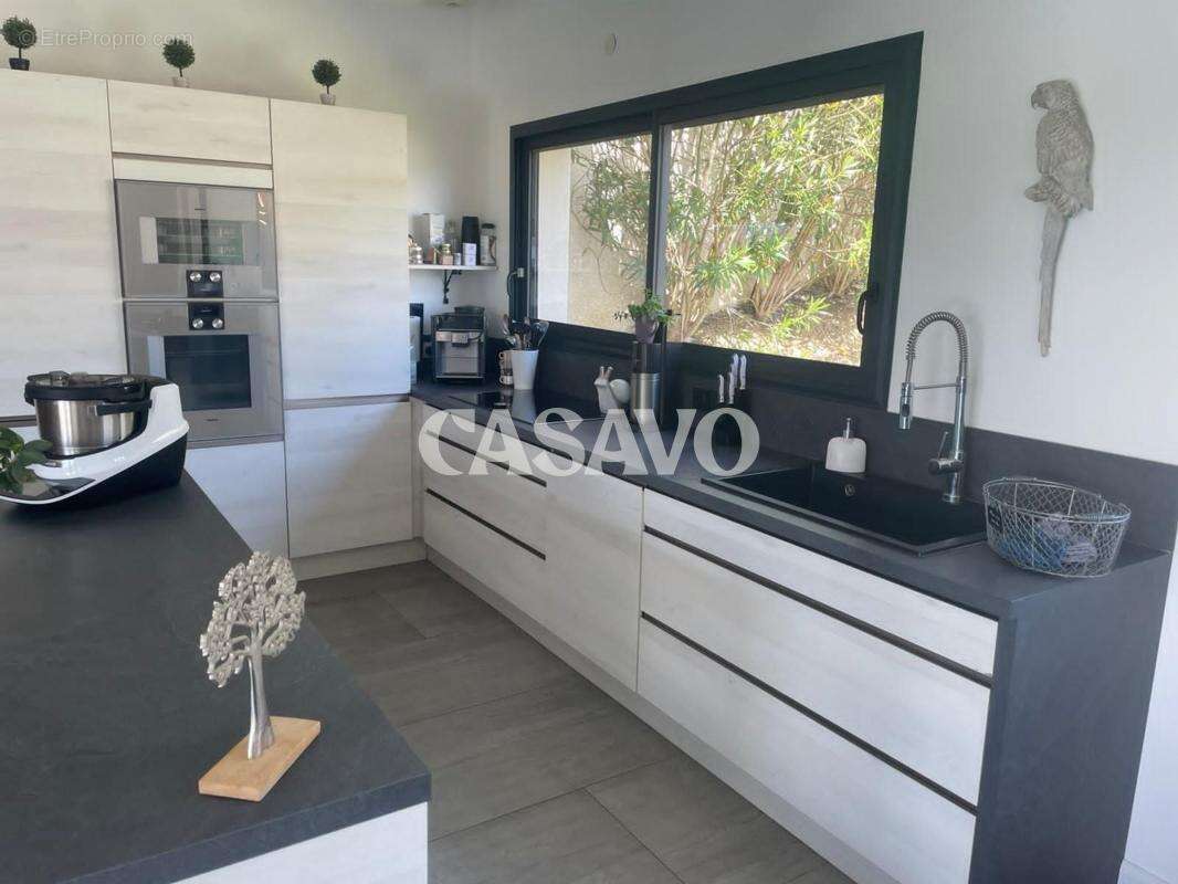 Maison à REVENTIN-VAUGRIS