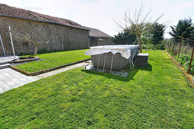 Maison à MERCY-LE-BAS