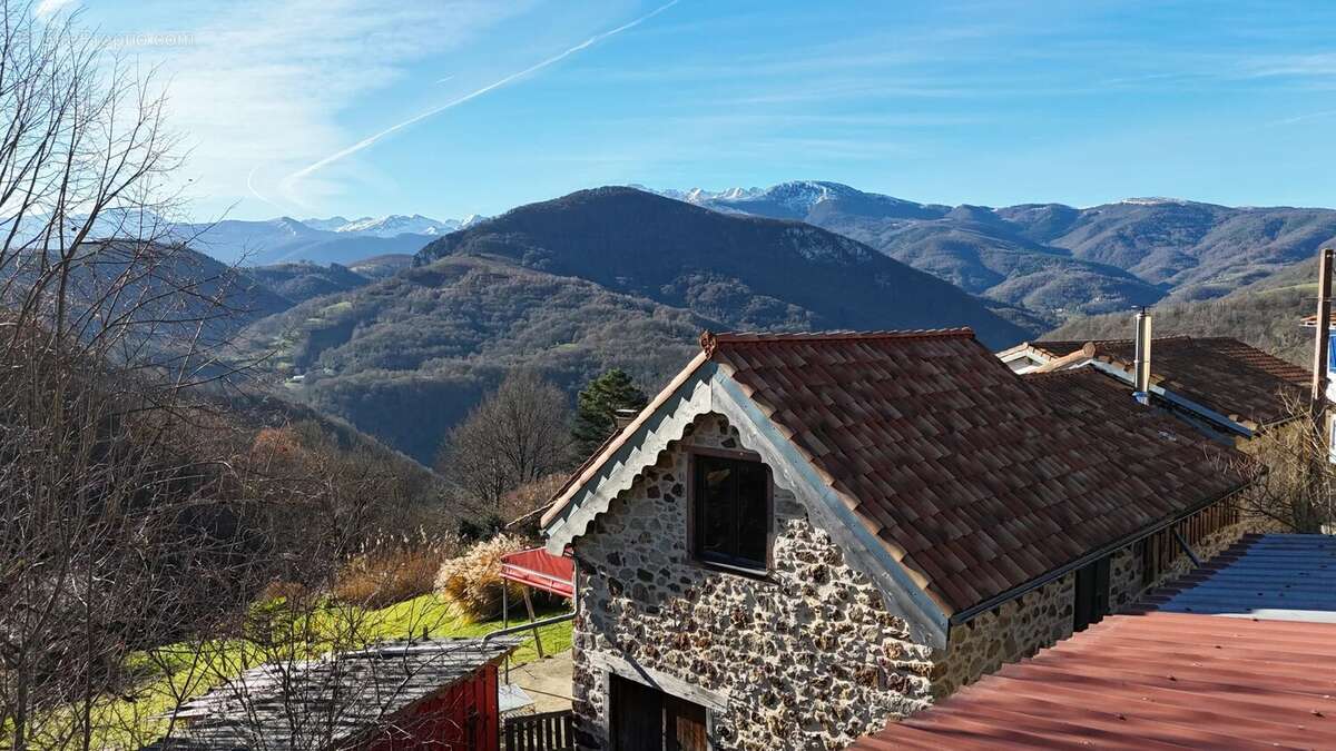 Maison à SAINT-GIRONS