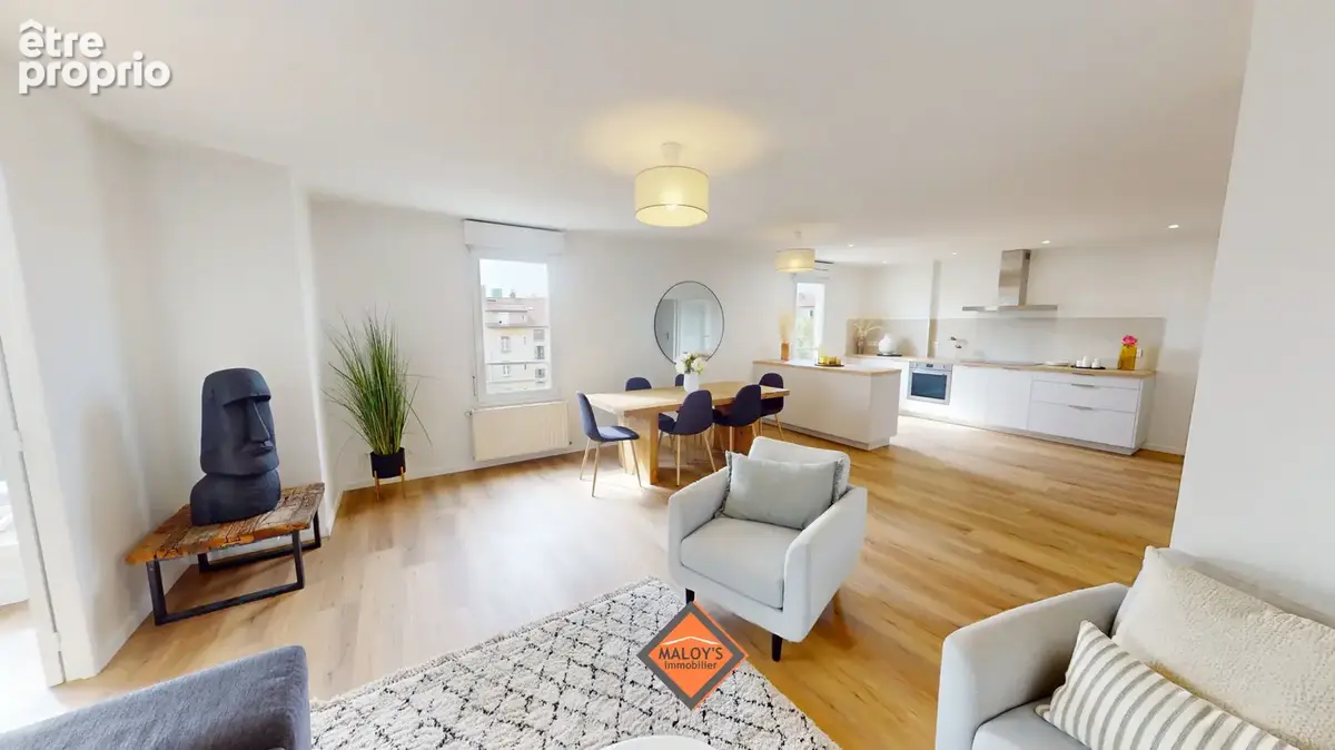 RARE   140 m2 SANS travaux à prévoir, Grand séjour lumineux, 5 CHAMBRES, 3 BALCONS ET VUE DÉGAGÉE au Calme! - photo 2