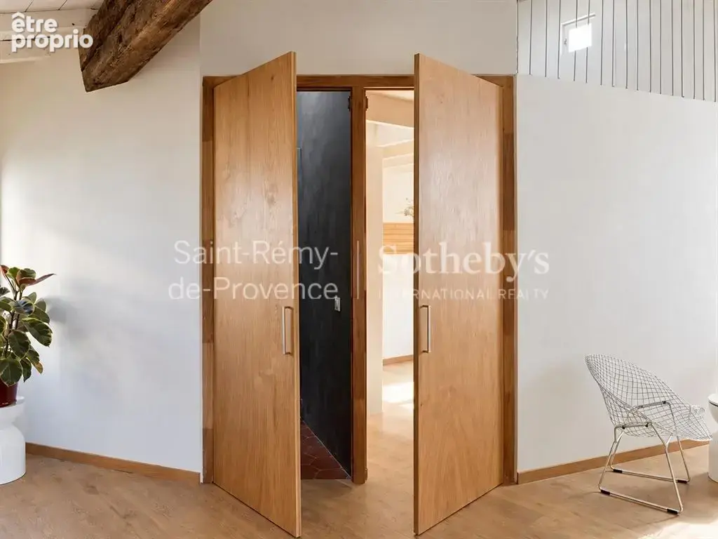 Appartement rénové avec terrasse - photo 7