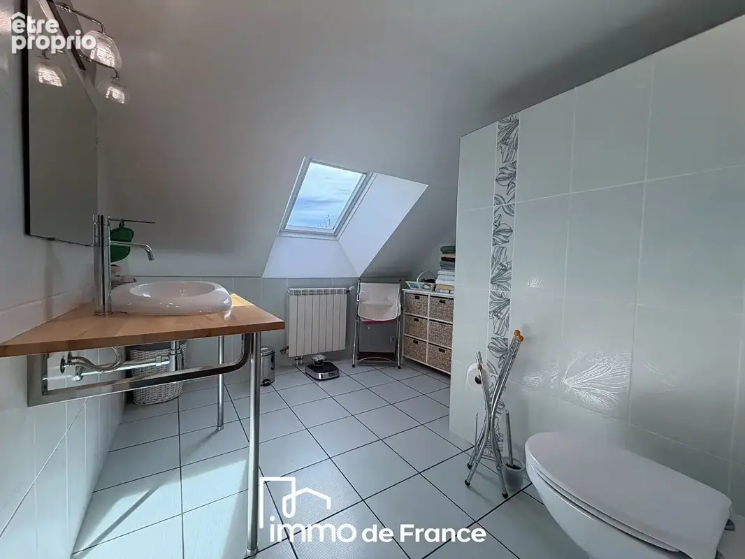Grande Maison familiale Type 8 avec jardin et piscine - photo 16