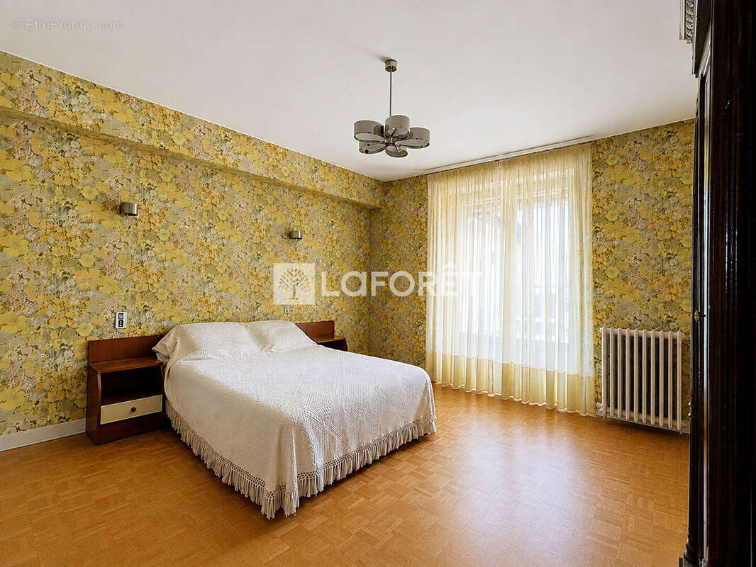 Maison Velesmes Echevanne 8 pièce(s) 299.5 m2 - photo 9
