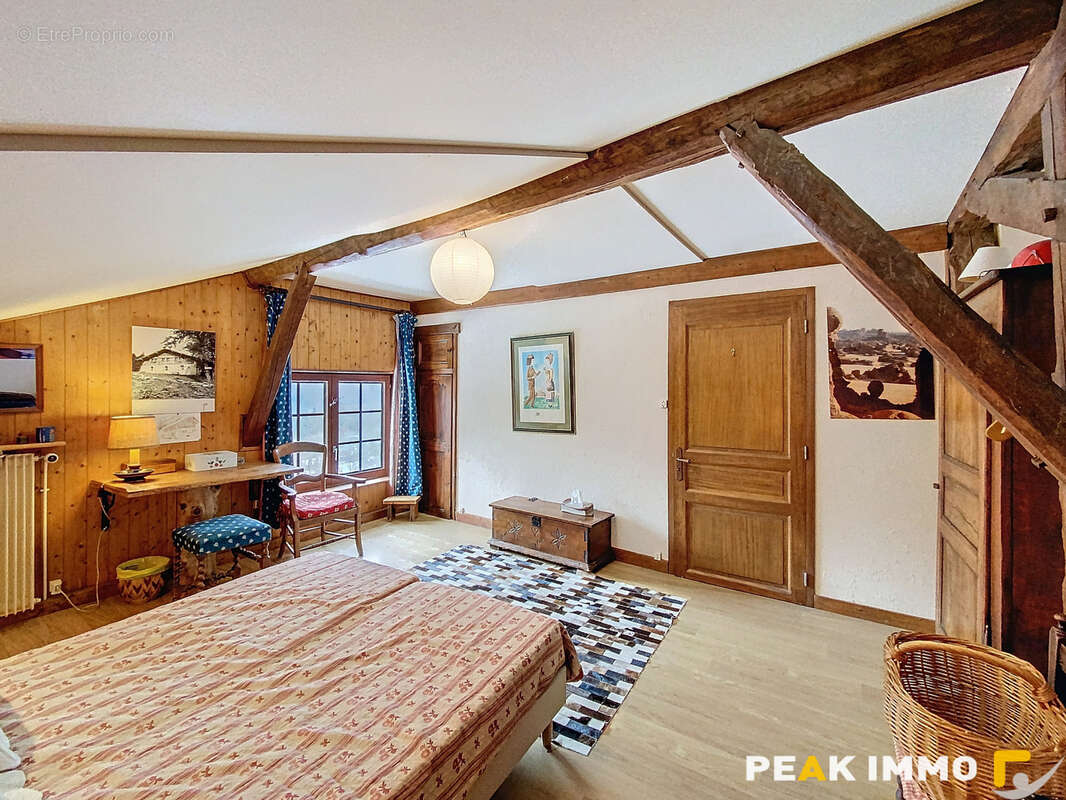 Maison à LES HOUCHES