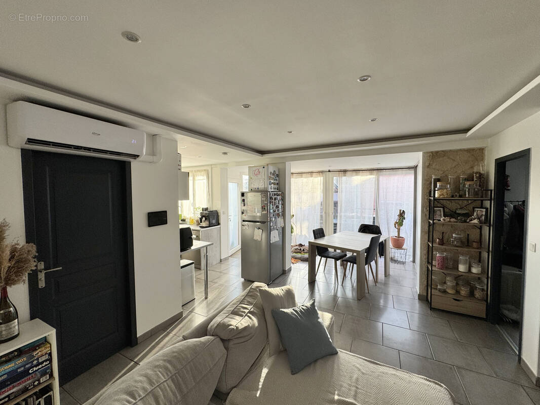 Appartement à FEYZIN