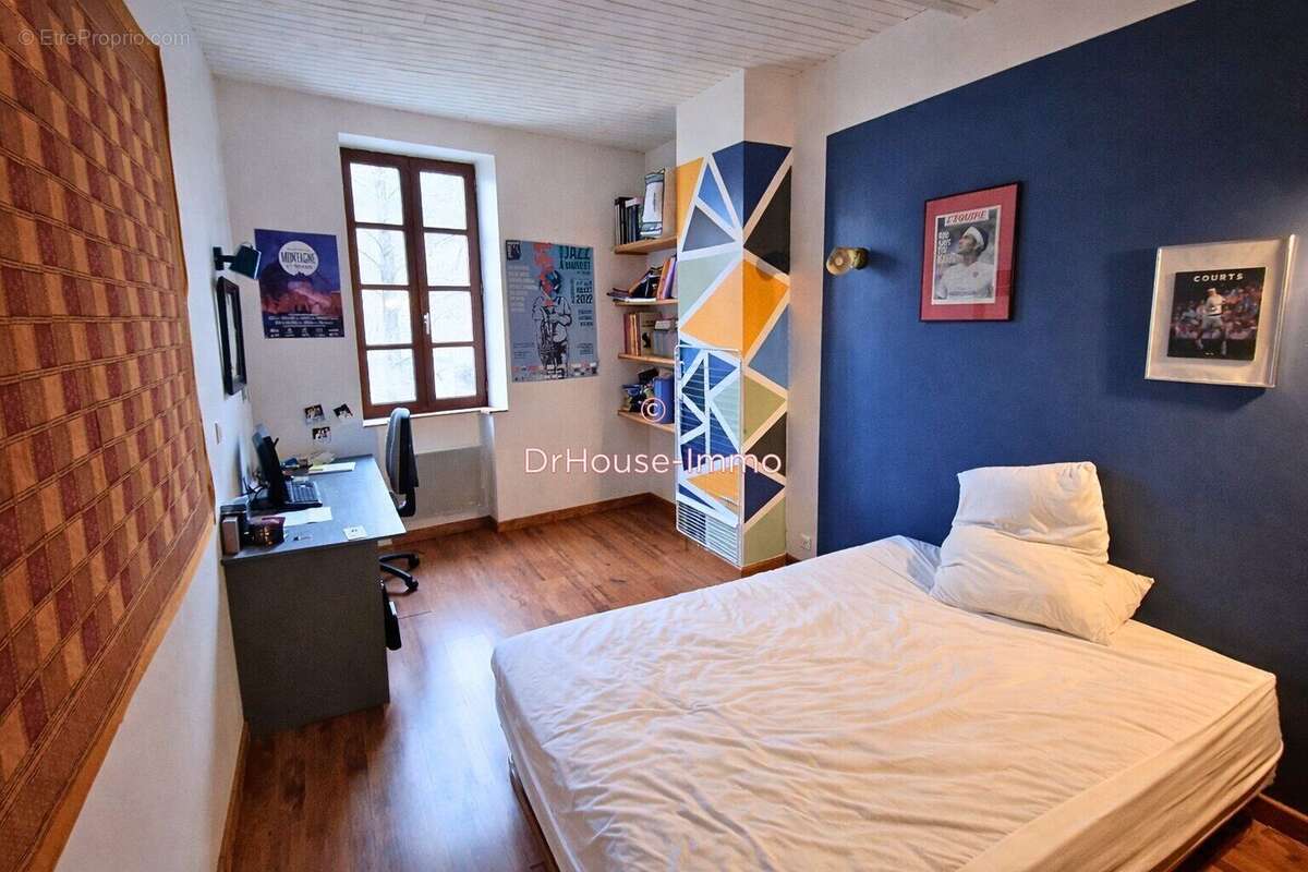 Maison 150 m² à Saint-Antonin-Noble-Val  - photo 26