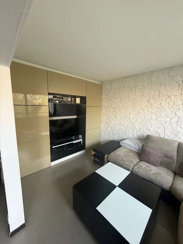 Appartement à VELIZY-VILLACOUBLAY