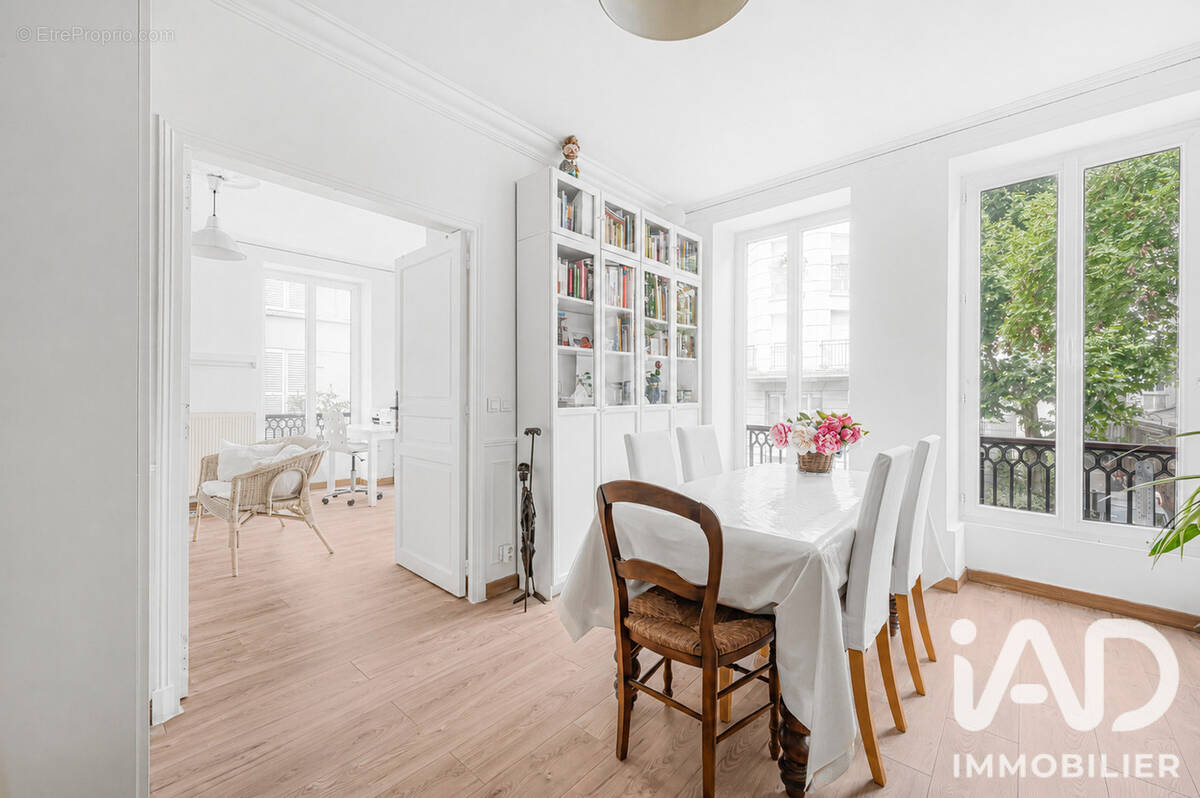 Photo 1 - Appartement à PARIS-10E