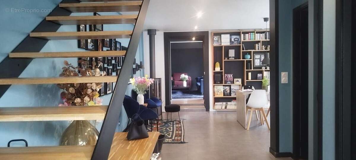 PAU: Quartier du Buisson, Maison À Vendre, bien rare à visiter rapidement!! - photo 2
