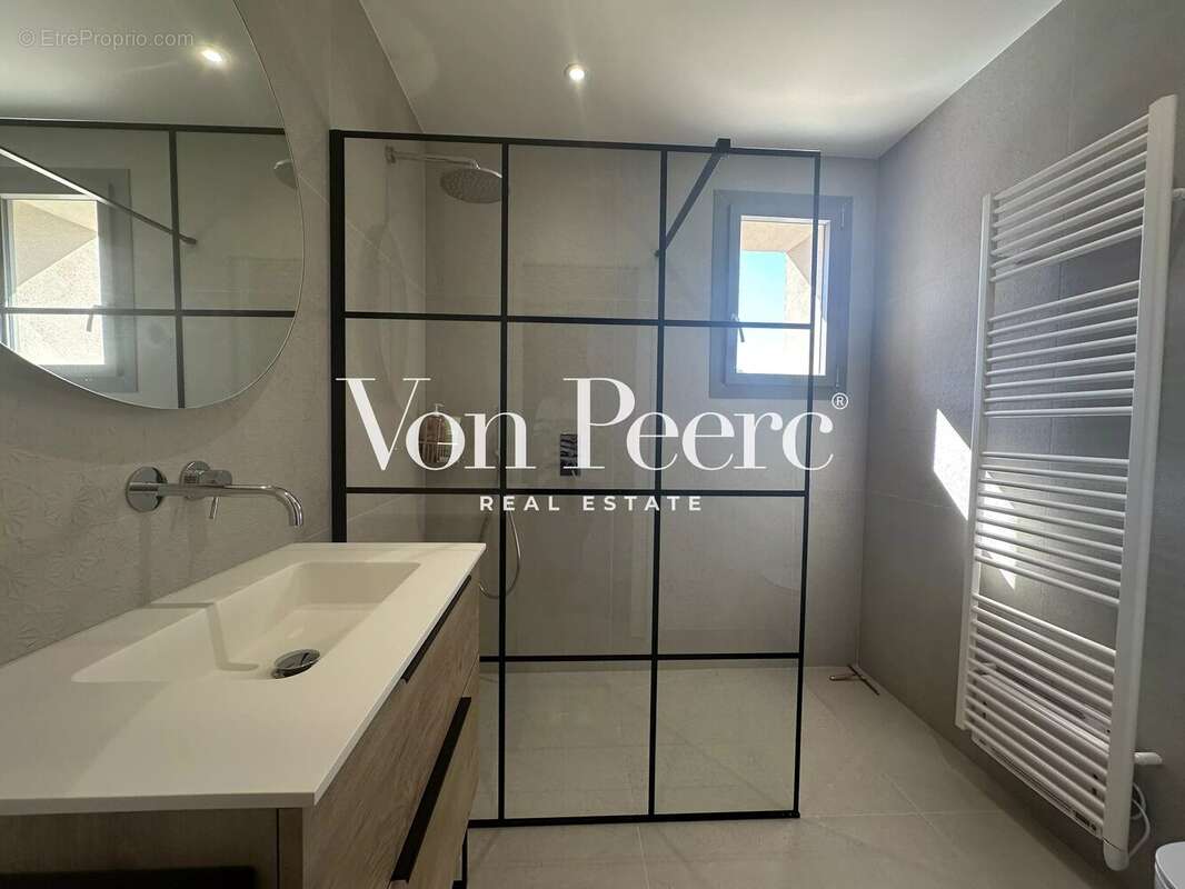 Maison à MAUSSANE-LES-ALPILLES